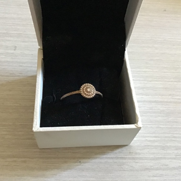 Pandora Rose Gold Elegant Sparkle ring Size 8.5 - Picture 2 of 3